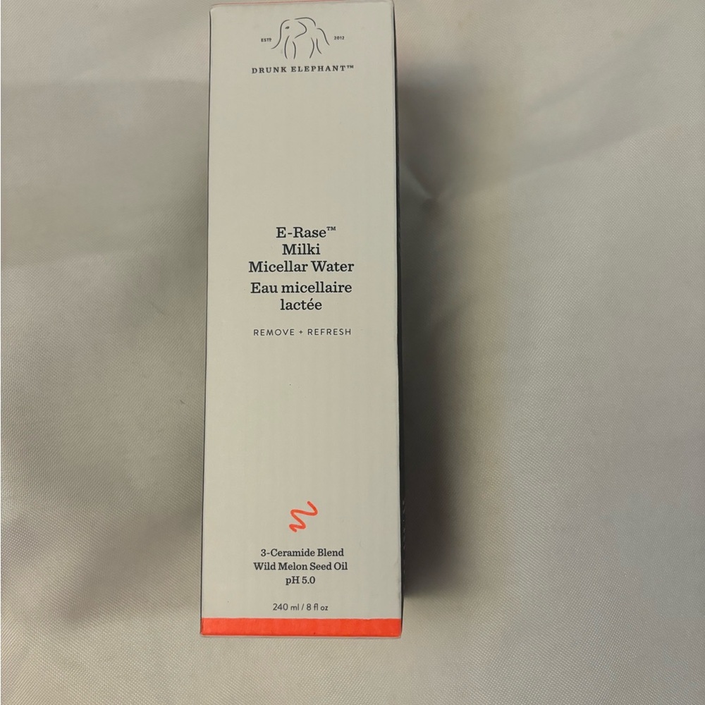 Drunk Elephant E-Rase Milki Micellar Water - White and Red